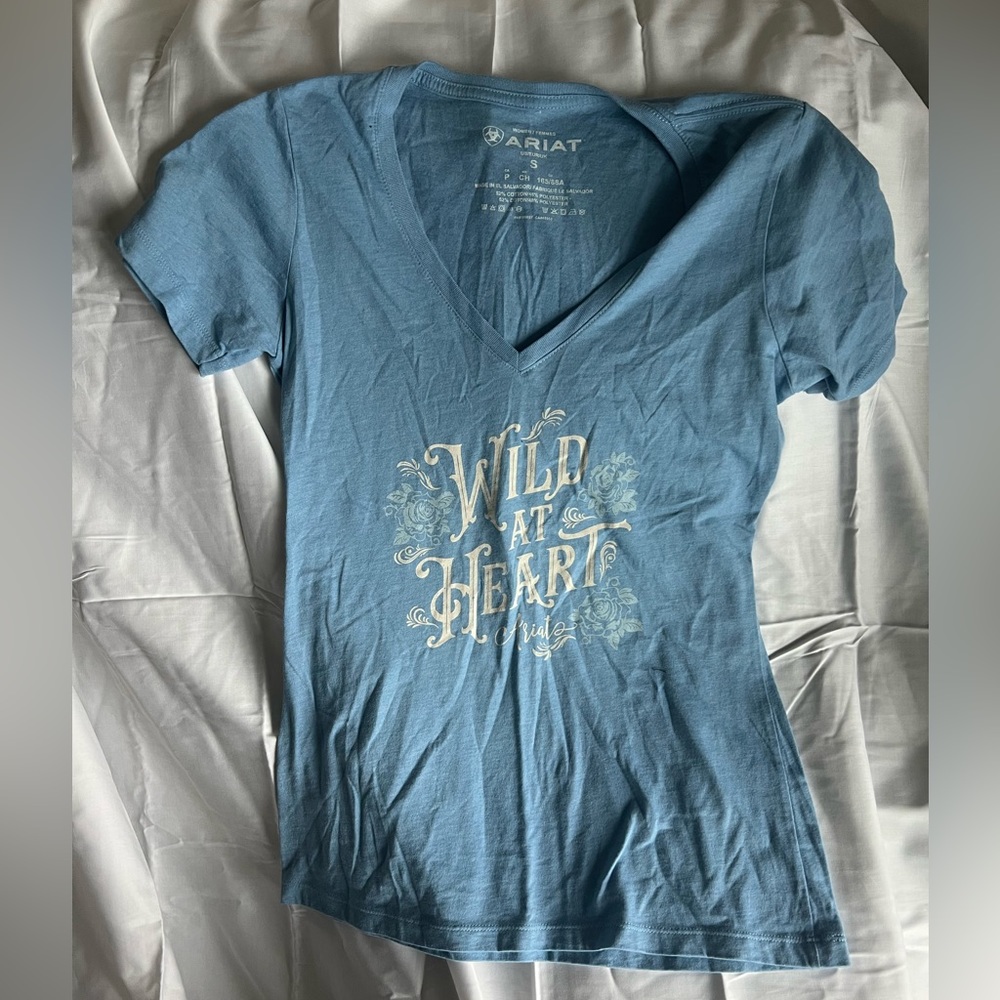 Ariat shirt